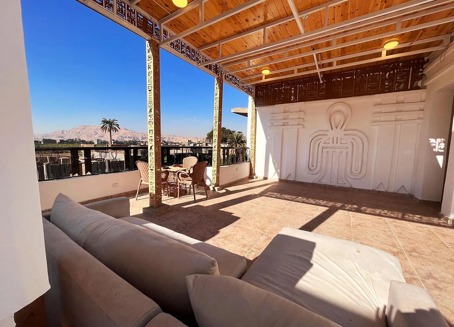 Amenti House - Private Villa & Retreat Center 樂蜀