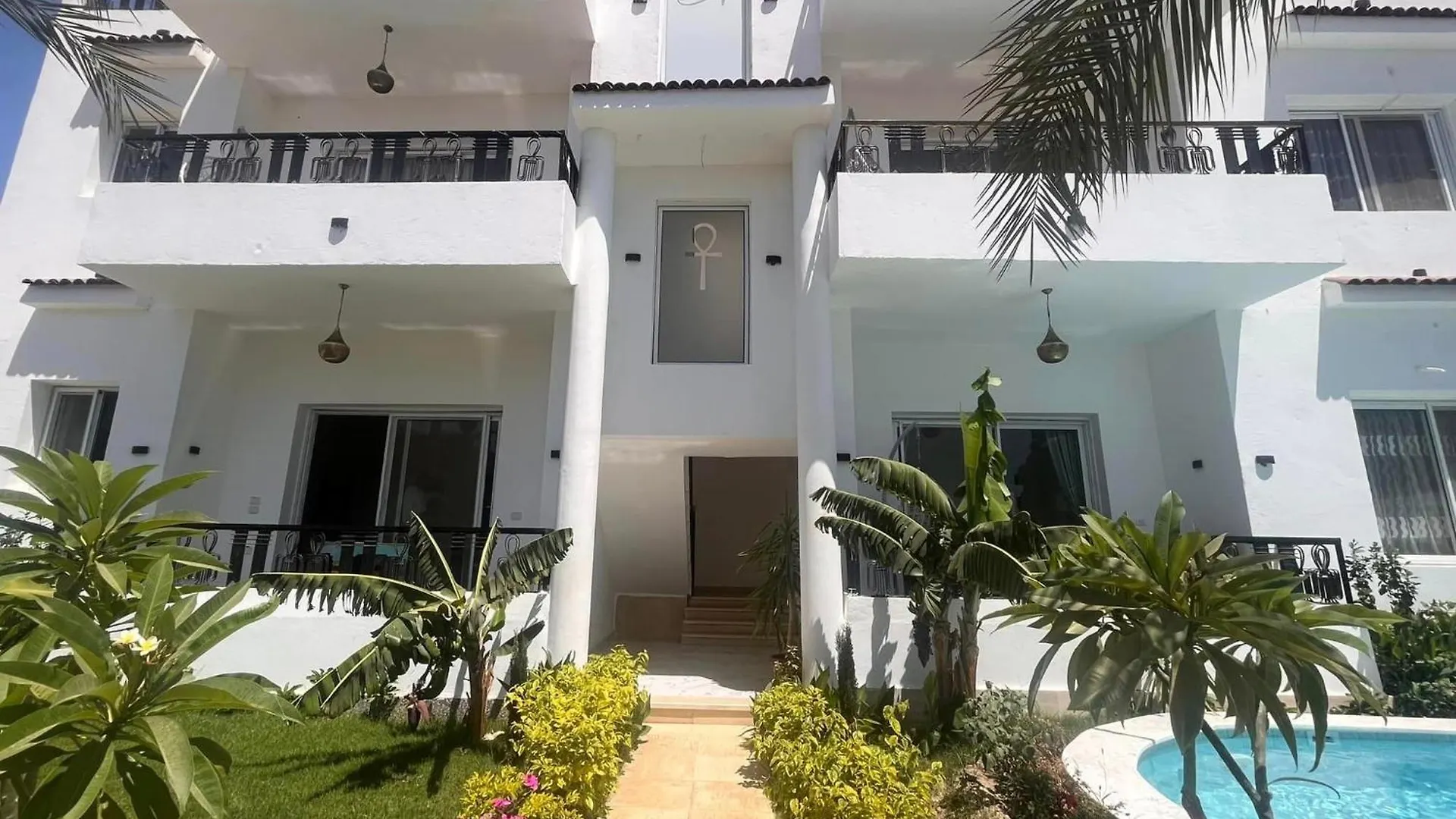 Amenti House - Private Villa & Retreat Center 樂蜀